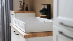 Bad-Hängeschrank LÜTTICH weiß