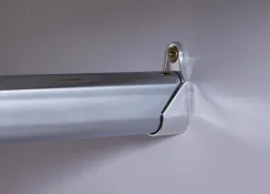 Drehtürenschrank KILIAN 92 x 205 cm weiß/ pastellgrün