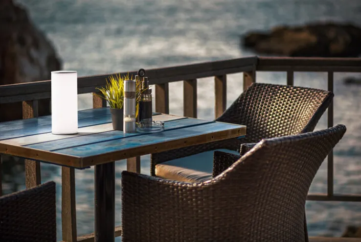 FABAS LUCE Akku LED Tischlampe THALIA