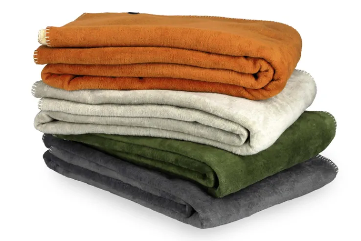 SCHÖNER-WOHNEN-Kollektion SCHÖNER WOHNEN-Kollektion Wohndecke NORDICA 150 x 200 cm stein/weiß