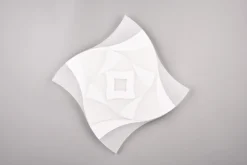 TRIO LED Deckenlampe AKITA 48 x 48 cm weiß